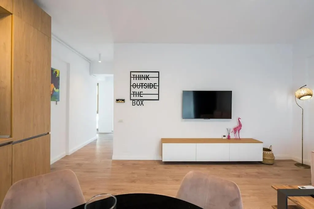 The Pinky Promise Loft Pipera Apartment Voluntari